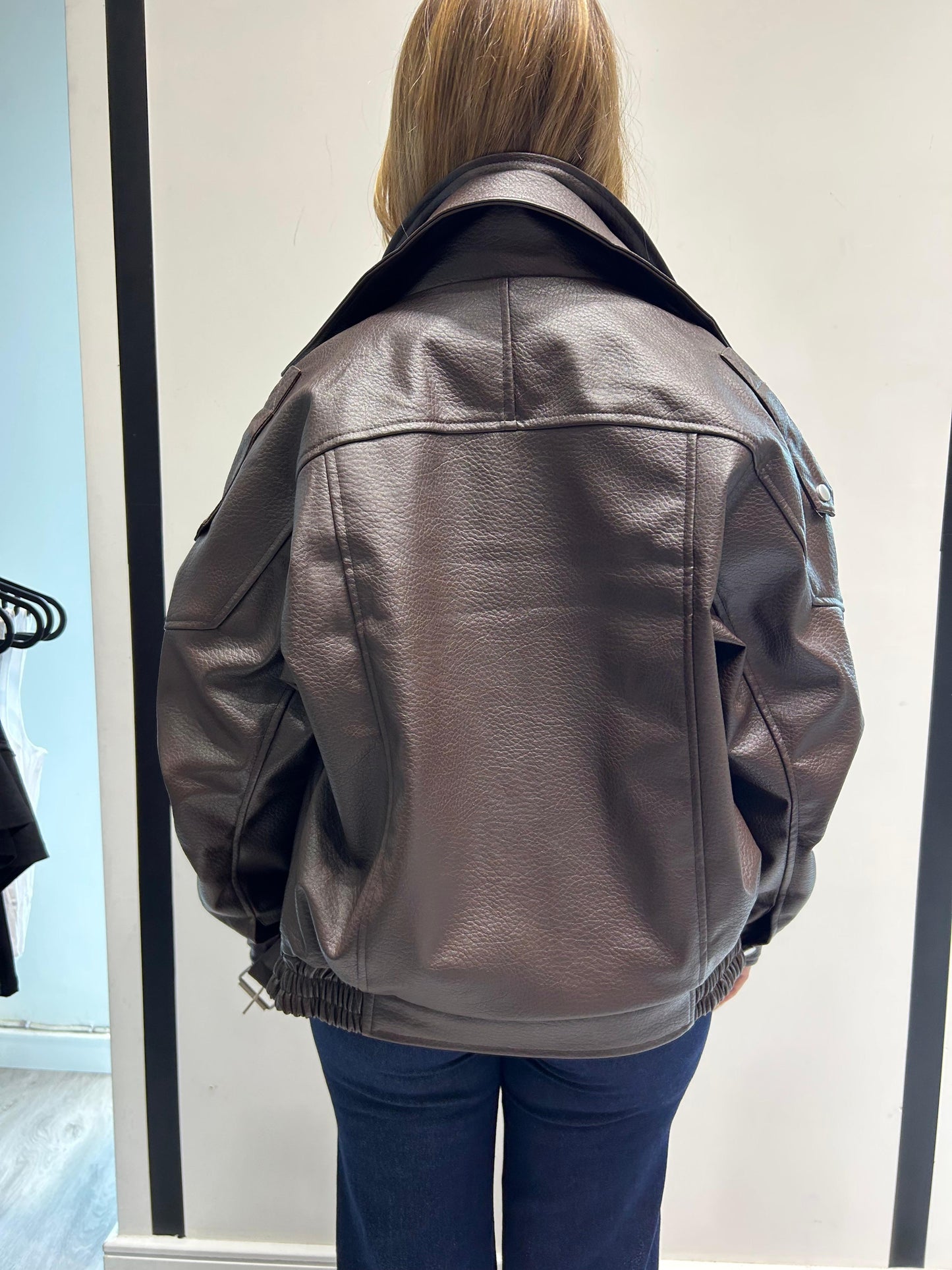 Giubbotto in eco pelle