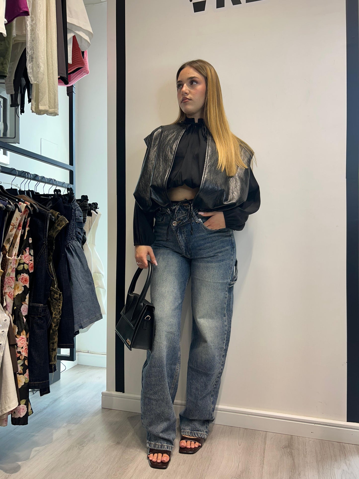 Smanicato in eco pelle